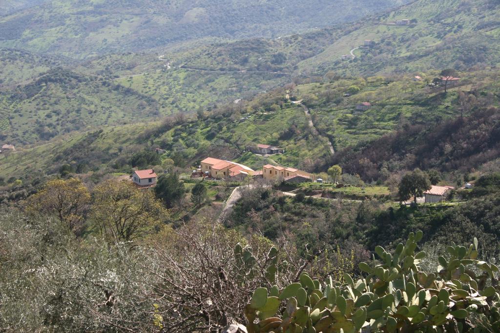 Villaggio Dei Balocchi Кастельбуоно Номер фото