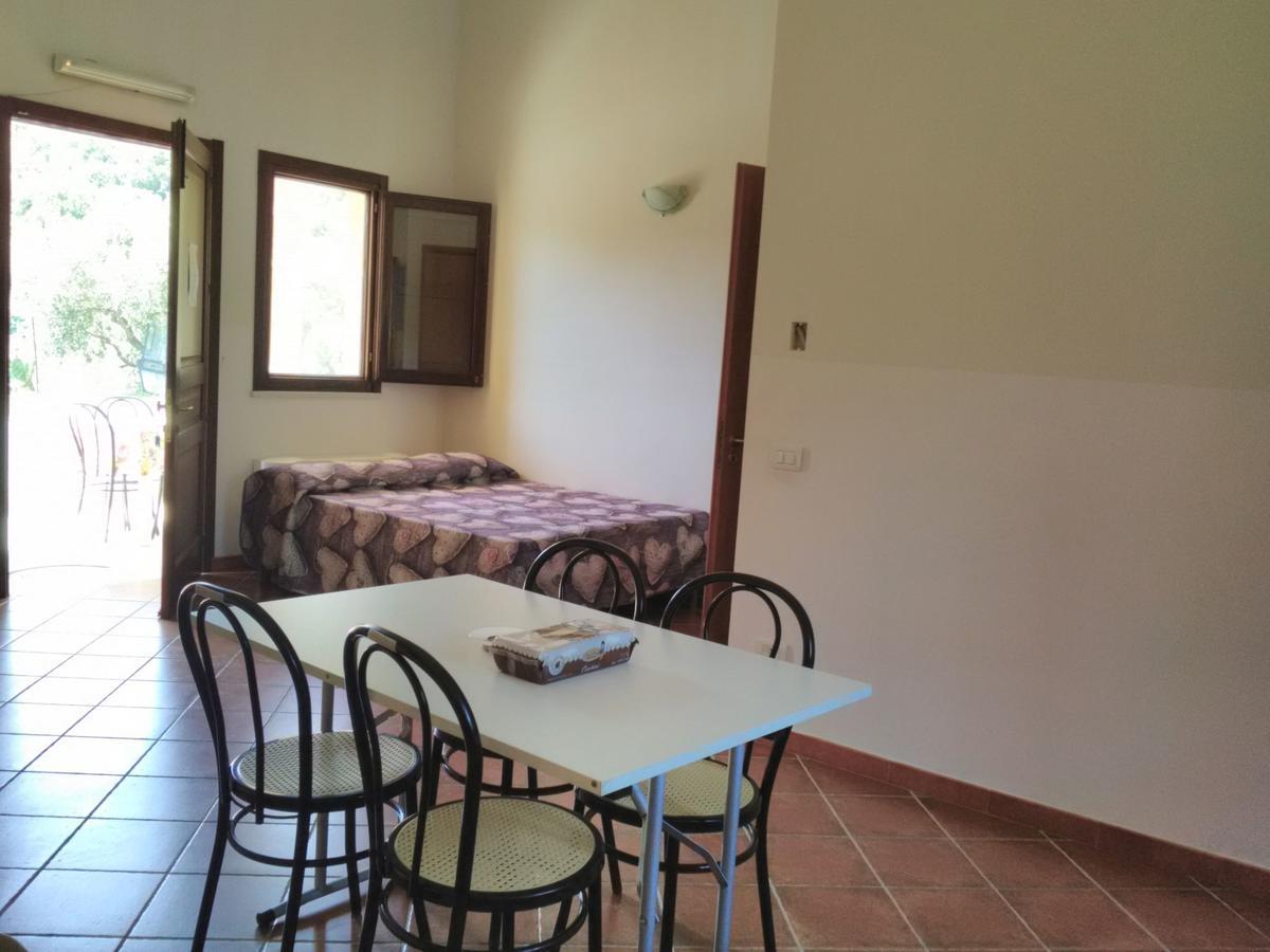 Villaggio Dei Balocchi Кастельбуоно Номер фото
