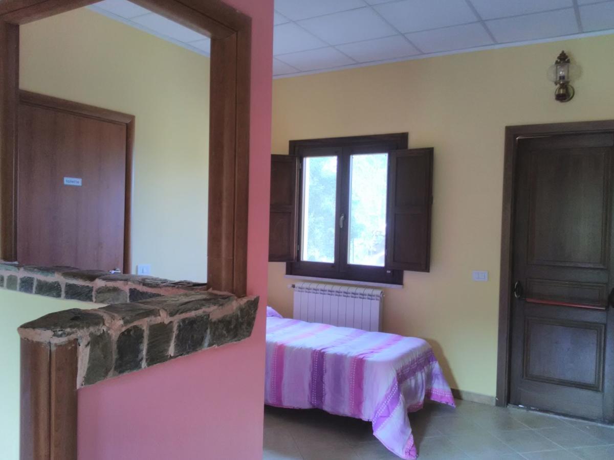 Villaggio Dei Balocchi Кастельбуоно Номер фото