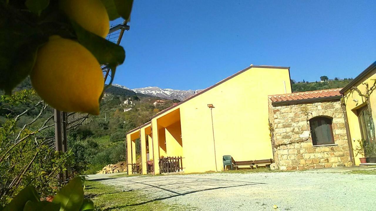 Villaggio Dei Balocchi Кастельбуоно Екстер'єр фото